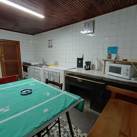 Casa En Picos De Europa 펜션 *